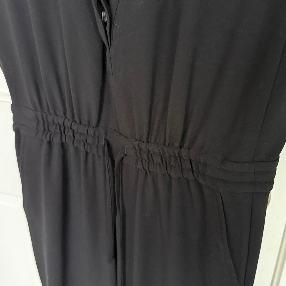 Aritzia Babaton Donnie Jumpsuit Button Up Tapered Leg Black Cap Sleeve - Picture 4 of 7